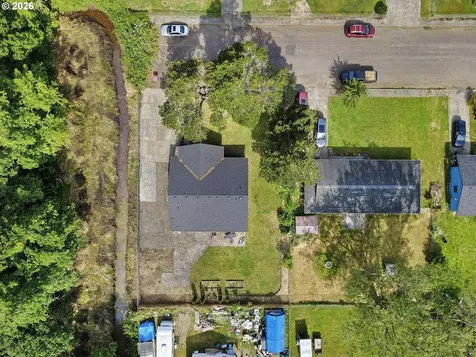 22 NW Cedar Avenue Warrenton OR 97146