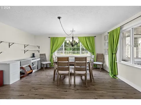 22 NW Cedar Avenue Warrenton OR 97146