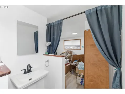 1247 1st Avenue Sweet Home OR 97386