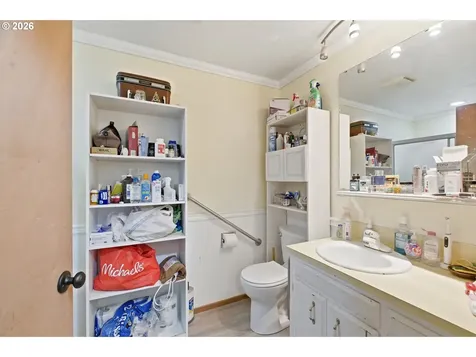 1247 1st Avenue Sweet Home OR 97386