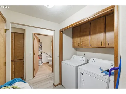 1247 1st Avenue Sweet Home OR 97386