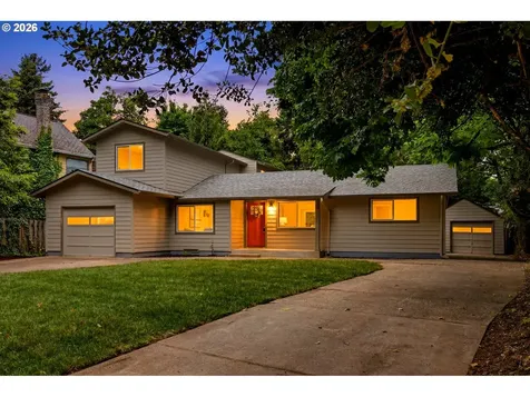5325 SE Hull Avenue Milwaukie OR 97267