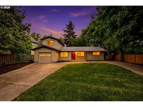 5325 SE Hull Avenue Milwaukie OR 97267