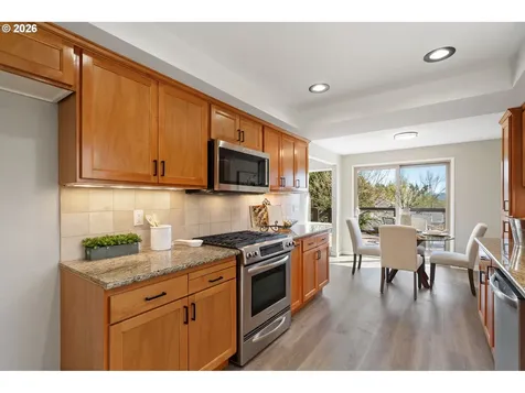 11830 SE Hobart Court Happy Valley OR 97086