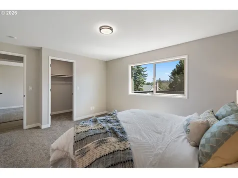 11830 SE Hobart Court Happy Valley OR 97086