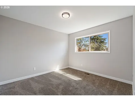 11830 SE Hobart Court Happy Valley OR 97086