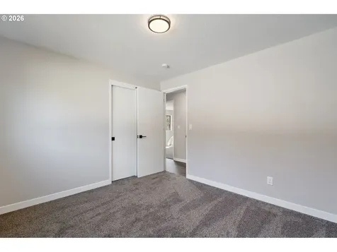 11830 SE Hobart Court Happy Valley OR 97086