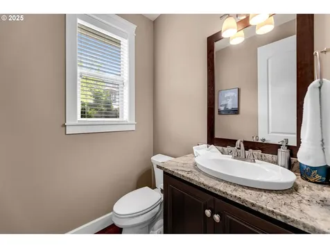 2211 NW Larkspur Street Camas WA 98607