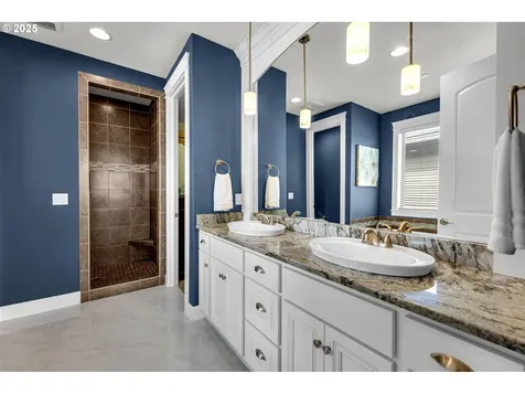 2211 NW Larkspur Street Camas WA 98607