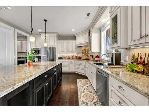 2211 NW Larkspur Street Camas WA 98607