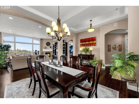 2211 NW Larkspur Street Camas WA 98607