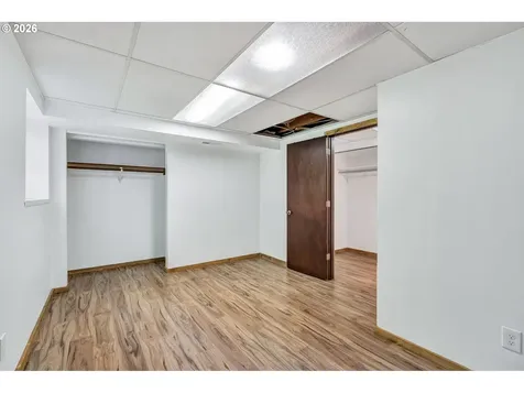 8025 SW Schiller Road Portland OR 97225