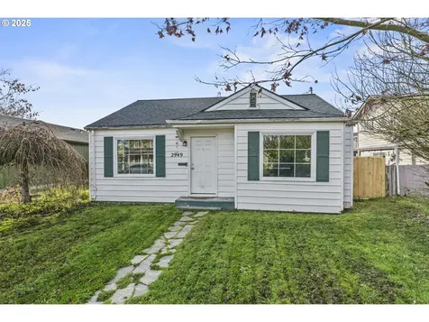 2949 Dover Street Longview WA 98632