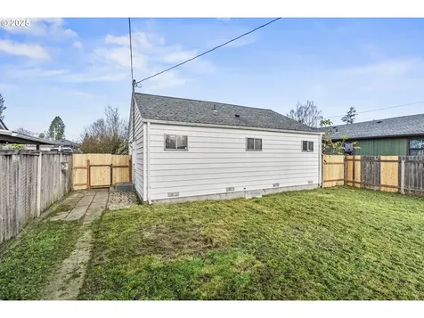 2949 Dover Street Longview WA 98632