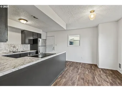 2949 Dover Street Longview WA 98632