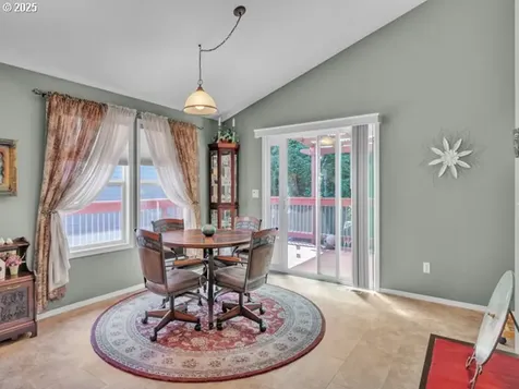 4208 SE 180th Court Vancouver WA 98683