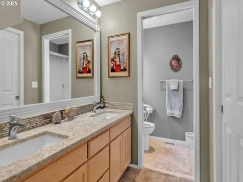 4208 SE 180th Court Vancouver WA 98683