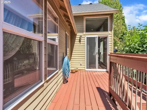 4208 SE 180th Court Vancouver WA 98683