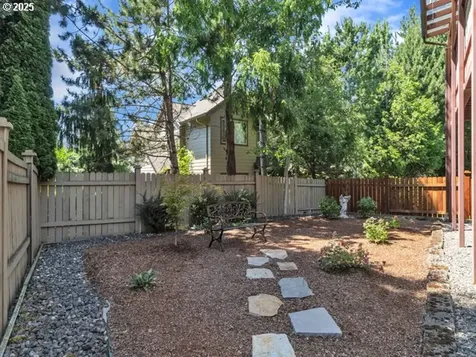 4208 SE 180th Court Vancouver WA 98683