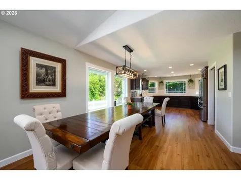 2804 NW Daysha Drive Roseburg OR 97471