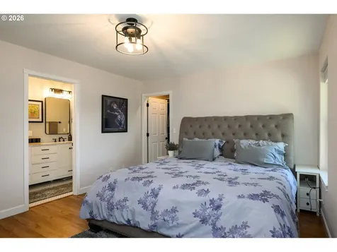 2804 NW Daysha Drive Roseburg OR 97471