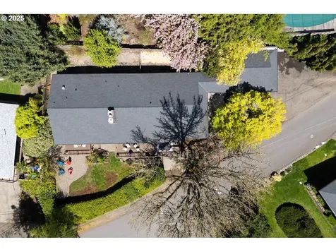 2701 SW Hamilton Street Portland OR 97239