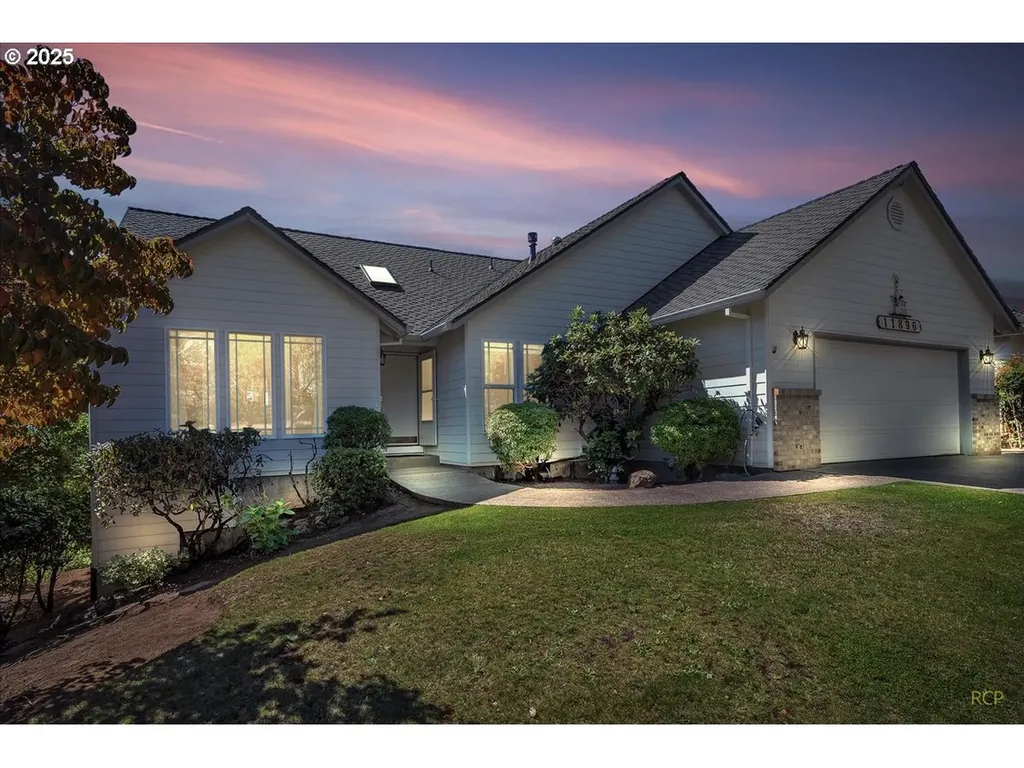 11896 SE Sovereign Court Happy Valley OR 97086