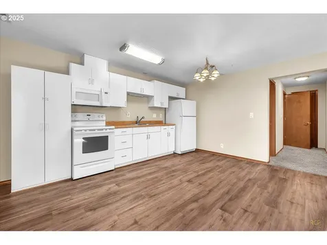 11896 SE Sovereign Court Happy Valley OR 97086