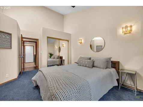 11896 SE Sovereign Court Happy Valley OR 97086