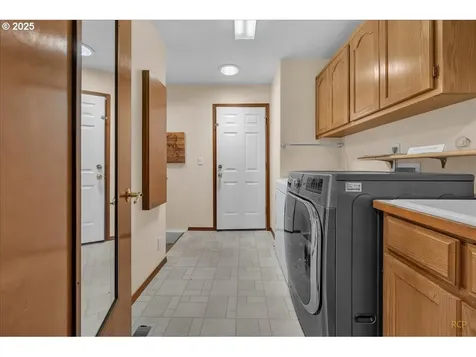 11896 SE Sovereign Court Happy Valley OR 97086