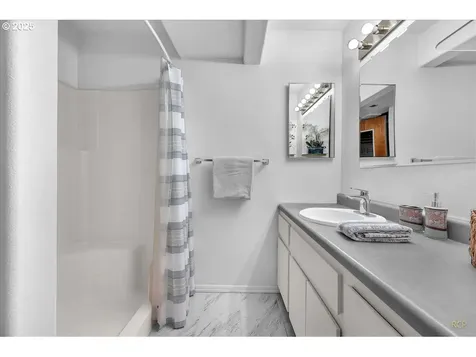 11896 SE Sovereign Court Happy Valley OR 97086