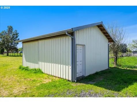 19125 Beaver Lane NE Aurora OR 97002