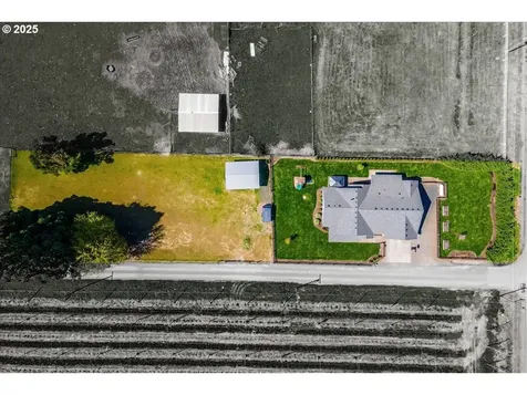 19125 Beaver Lane NE Aurora OR 97002