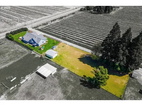 19125 Beaver Lane NE Aurora OR 97002