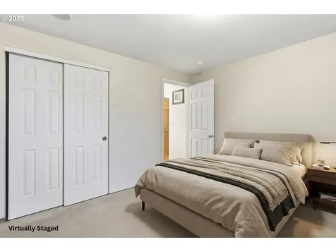 1137 Ash Grove Loop Creswell OR 97426