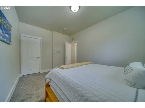 55635 Fullerton Road Warren OR 97053