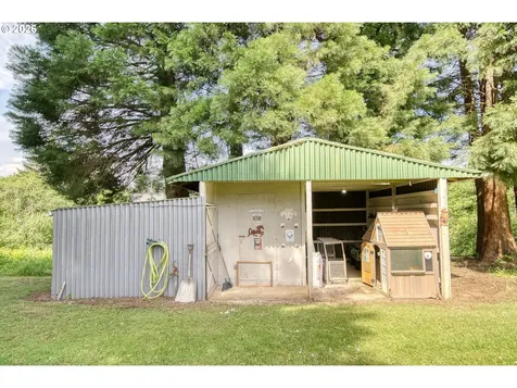 55635 Fullerton Road Warren OR 97053
