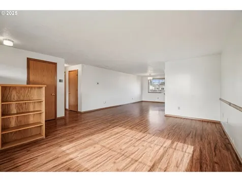 2067 SW Oleander Street Mcminnville OR 97128