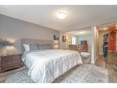 812 NE 130th Court Vancouver WA 98684