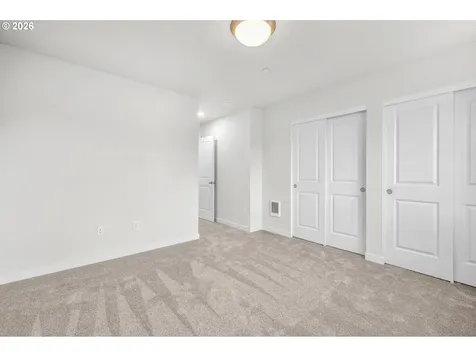 9257 E Burnside Street Portland OR 97216