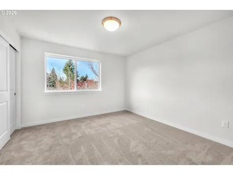 9257 E Burnside Street Portland OR 97216