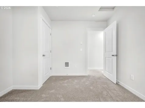 9257 E Burnside Street Portland OR 97216