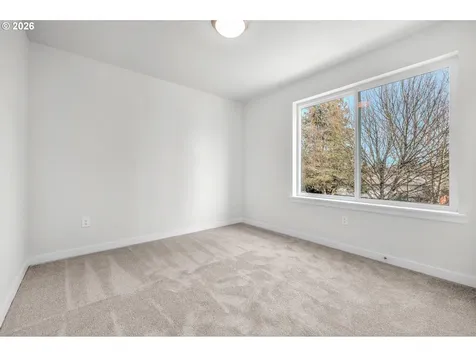 9257 E Burnside Street Portland OR 97216