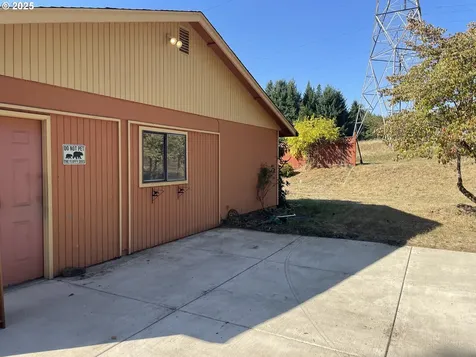 22714 NE 16th Street Camas WA 98607