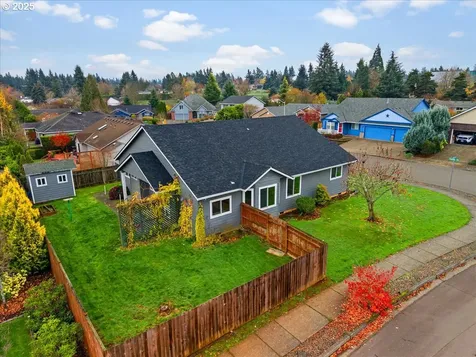 15083 Persimmon Way Oregon City OR 97045