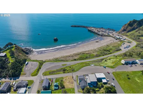 440 5th Street Port Orford OR 97465