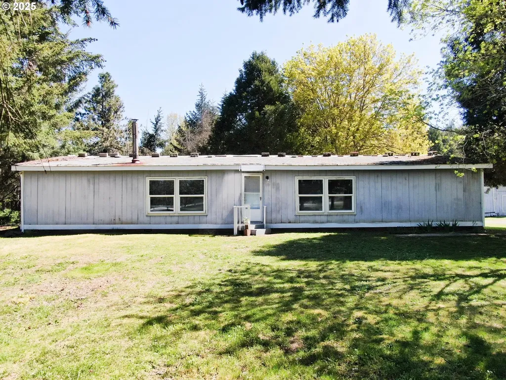 928 Quines Creek Road Azalea OR 97410