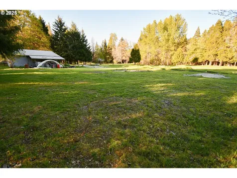 928 Quines Creek Road Azalea OR 97410