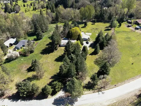 928 Quines Creek Road Azalea OR 97410