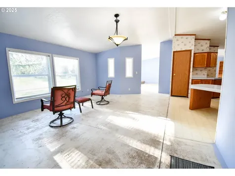 928 Quines Creek Road Azalea OR 97410